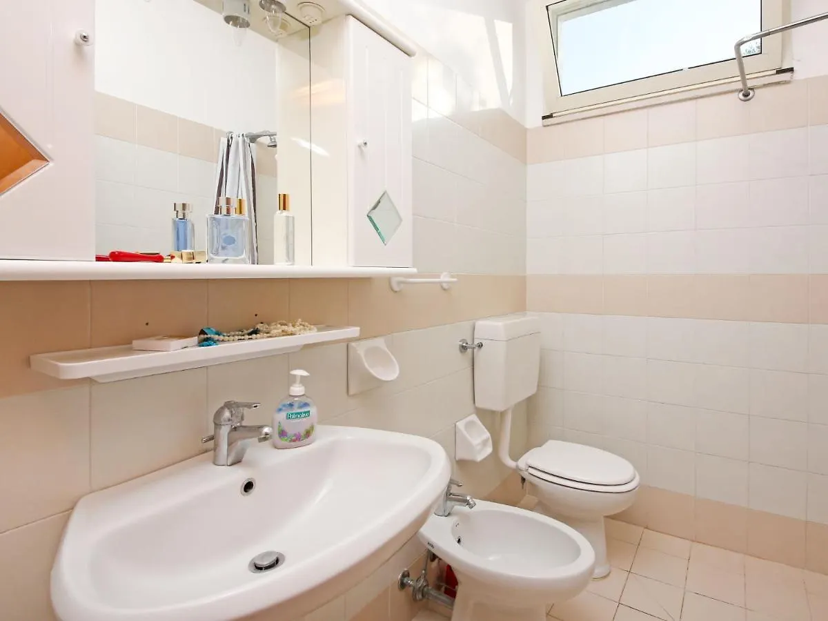 Apartment Casa Centrale By Interhome Raffa 0*,
