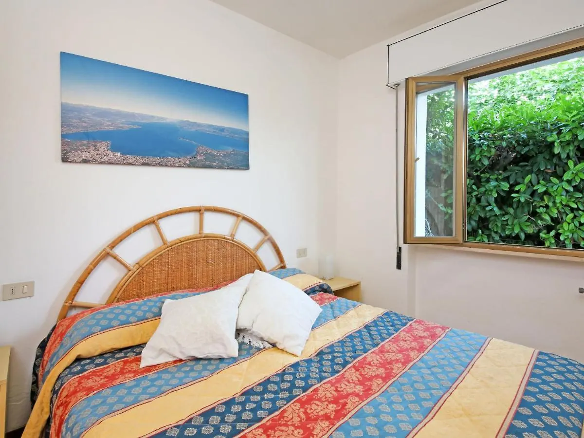 Apartment Casa Centrale By Interhome Раффа