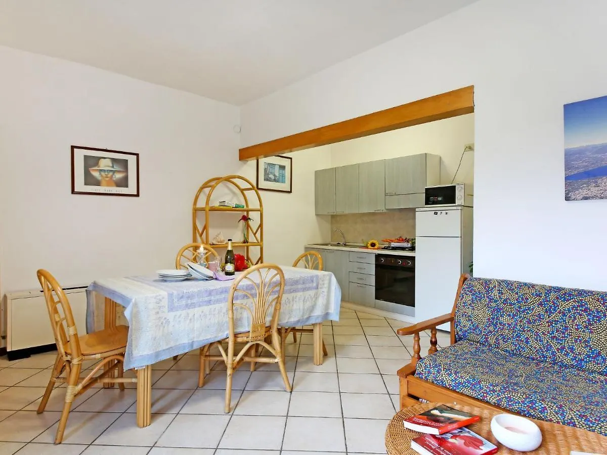 Apartment Casa Centrale By Interhome Раффа Дом отдыха