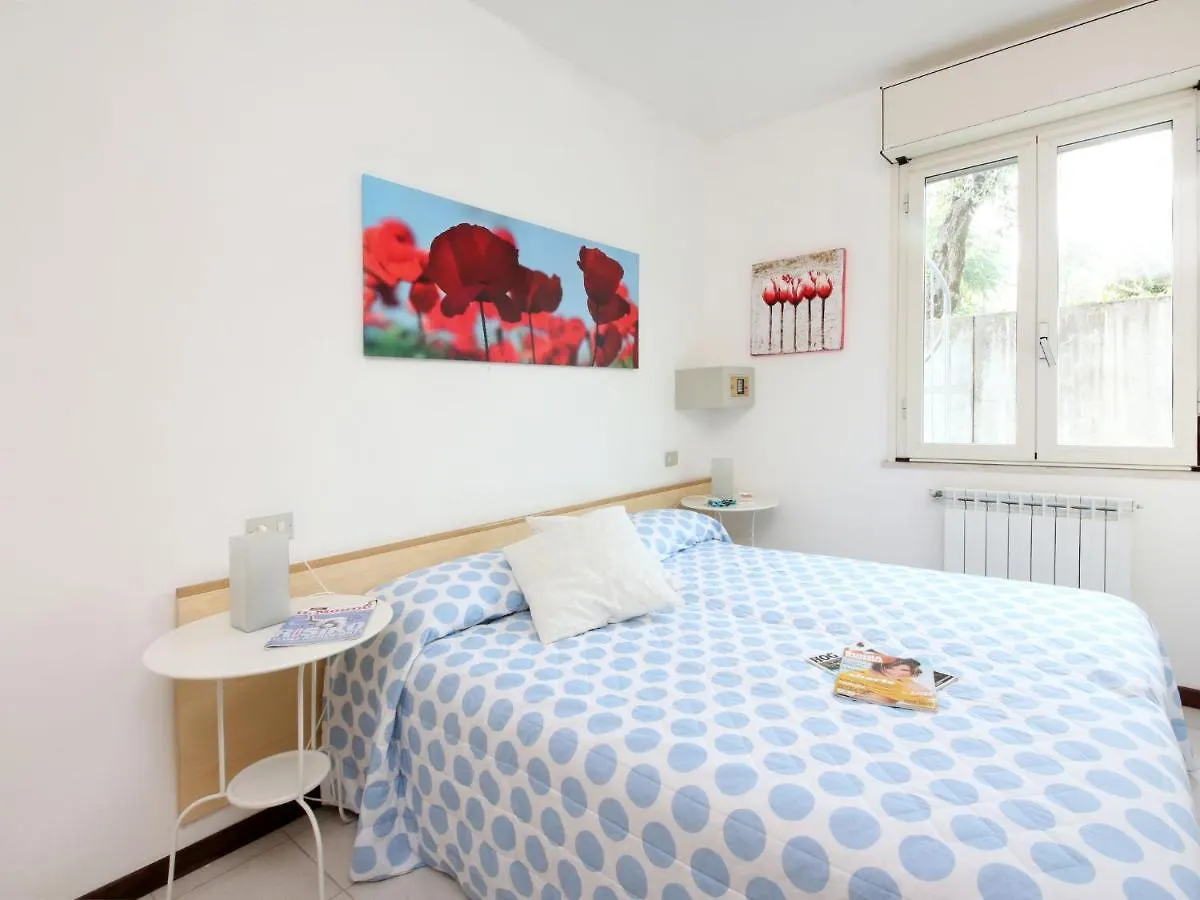 Apartment Casa Centrale By Interhome Раффа